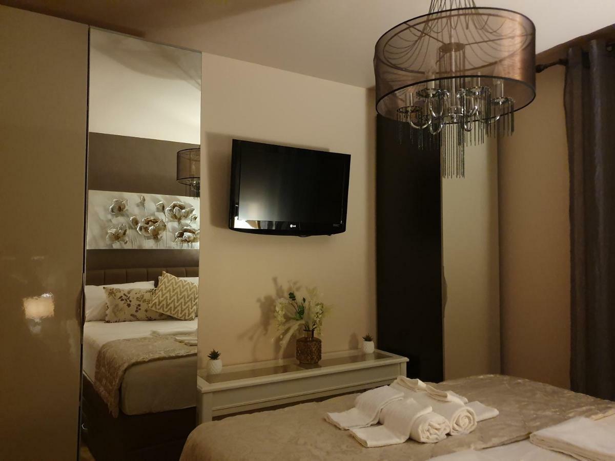"Monte Paradiso" - Marine And Sea View, Free Parking بولا المظهر الخارجي الصورة